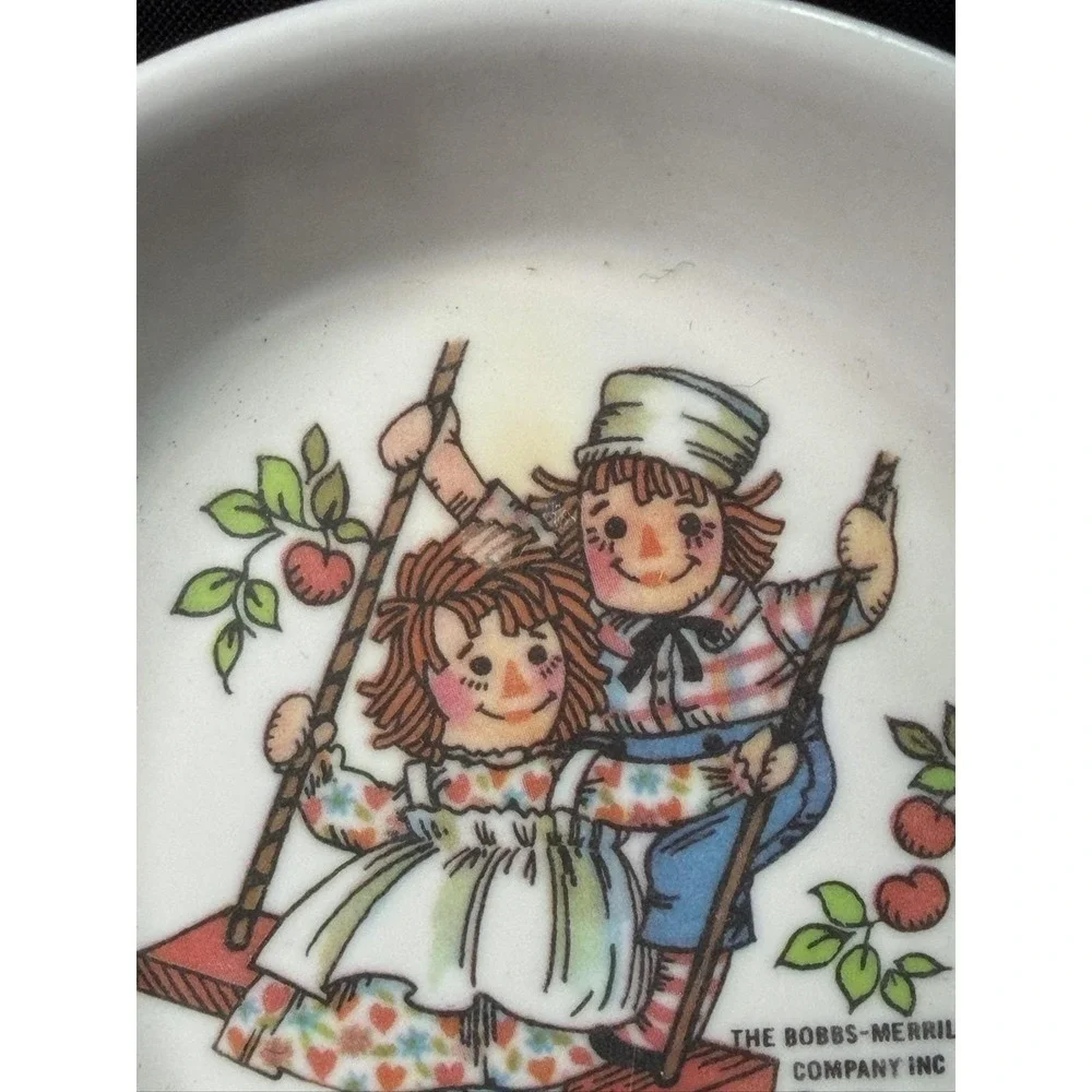 1969 Raggedy Ann & Andy Oneida Bowl